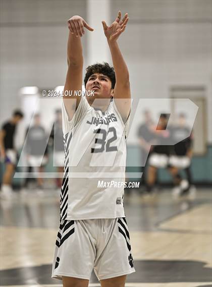 Thumbnail 2 in JV: Santa Fe @ Capital photogallery.