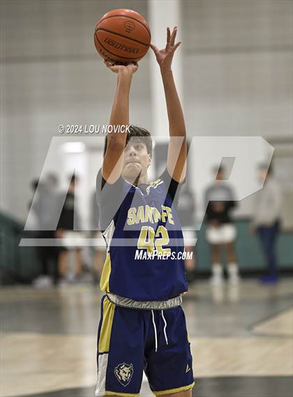 Thumbnail 3 in JV: Santa Fe @ Capital photogallery.