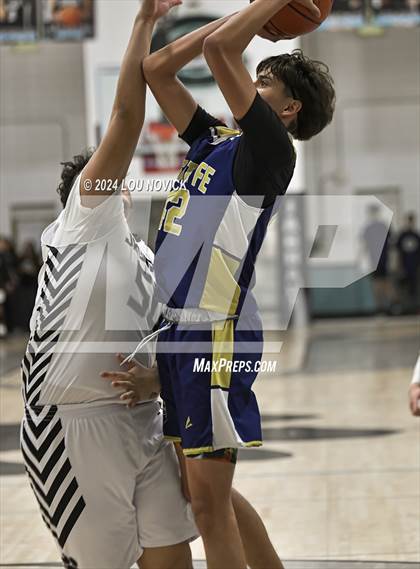 Thumbnail 2 in JV: Santa Fe @ Capital photogallery.