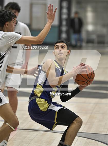 Thumbnail 3 in JV: Santa Fe @ Capital photogallery.