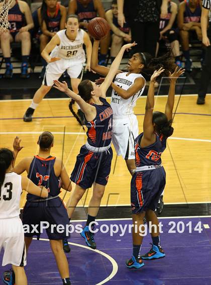 Thumbnail 2 in Chaminade vs. Archbishop Mitty (CIF State D2 Final) photogallery.