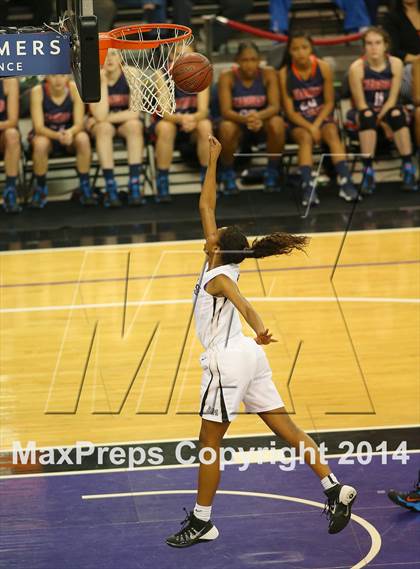 Thumbnail 1 in Chaminade vs. Archbishop Mitty (CIF State D2 Final) photogallery.