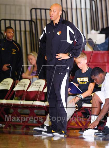 Thumbnail 1 in Humble vs Klein Oak(McDonald's Texas Invitational) photogallery.