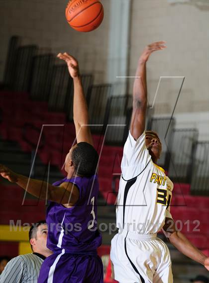 Thumbnail 1 in Humble vs Klein Oak(McDonald's Texas Invitational) photogallery.