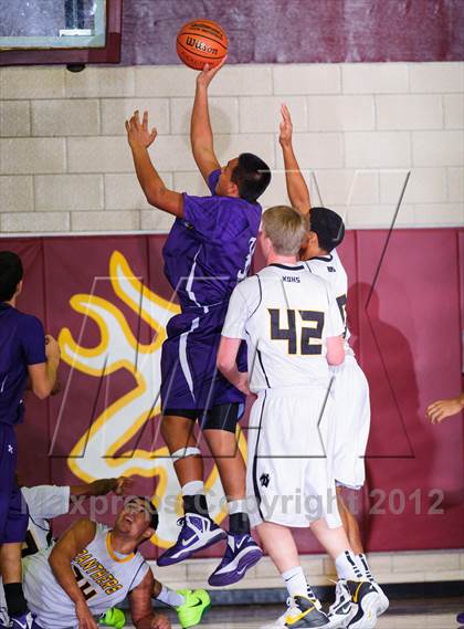 Thumbnail 3 in Humble vs Klein Oak(McDonald's Texas Invitational) photogallery.