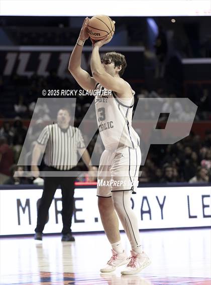 Thumbnail 3 in Althoff Catholic vs. Christ the King (IHSA 2A Semi Final) photogallery.