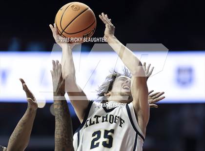 Thumbnail 2 in Althoff Catholic vs. Christ the King (IHSA 2A Semi Final) photogallery.