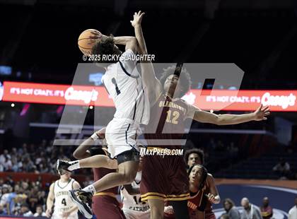 Thumbnail 3 in Althoff Catholic vs. Christ the King (IHSA 2A Semi Final) photogallery.