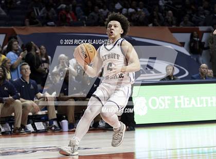 Thumbnail 3 in Althoff Catholic vs. Christ the King (IHSA 2A Semi Final) photogallery.