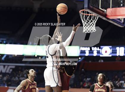 Thumbnail 3 in Althoff Catholic vs. Christ the King (IHSA 2A Semi Final) photogallery.