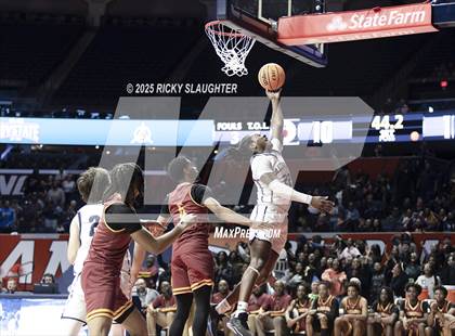 Thumbnail 2 in Althoff Catholic vs. Christ the King (IHSA 2A Semi Final) photogallery.