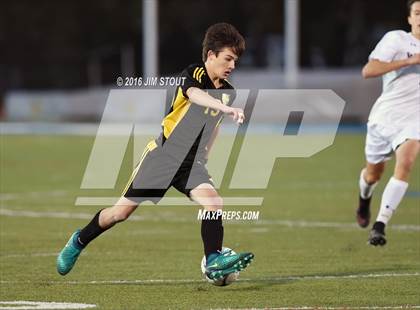 Thumbnail 1 in Hastings vs. Westhill (NYSPHSAA Class B Final) photogallery.