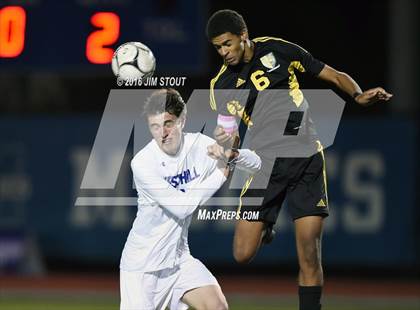 Thumbnail 2 in Hastings vs. Westhill (NYSPHSAA Class B Final) photogallery.