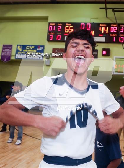 Thumbnail 1 in Manual Arts vs Chavez (CIF LACS D3 Final) photogallery.
