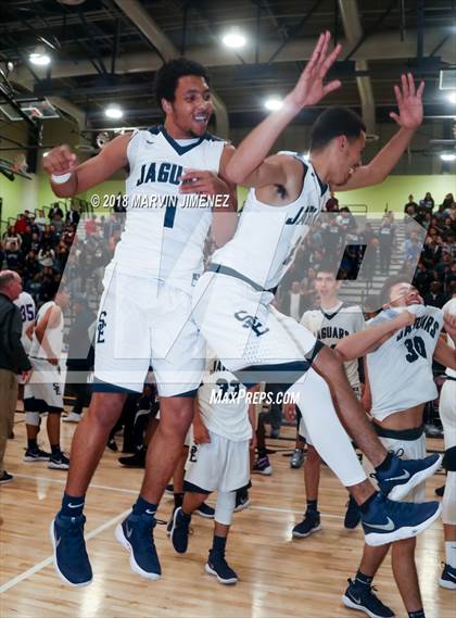 Thumbnail 1 in Manual Arts vs Chavez (CIF LACS D3 Final) photogallery.