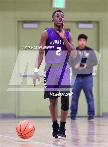Thumbnail 3 in Manual Arts vs Chavez (CIF LACS D3 Final) photogallery.