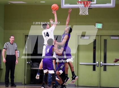 Thumbnail 2 in Manual Arts vs Chavez (CIF LACS D3 Final) photogallery.