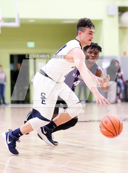Thumbnail 2 in Manual Arts vs Chavez (CIF LACS D3 Final) photogallery.