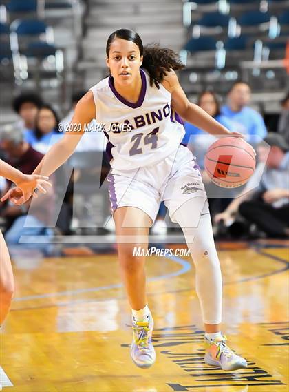 Thumbnail 2 in Page vs. Sabino (AIA 3A Final) photogallery.