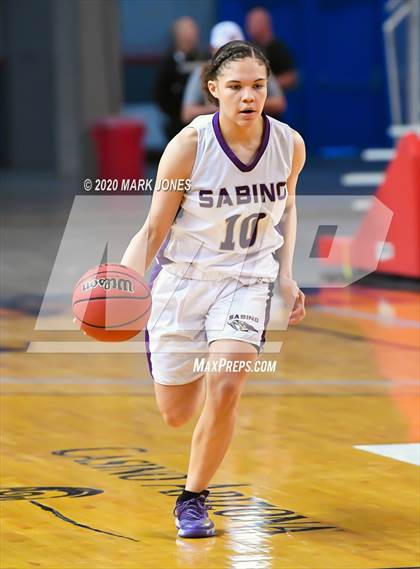 Thumbnail 1 in Page vs. Sabino (AIA 3A Final) photogallery.