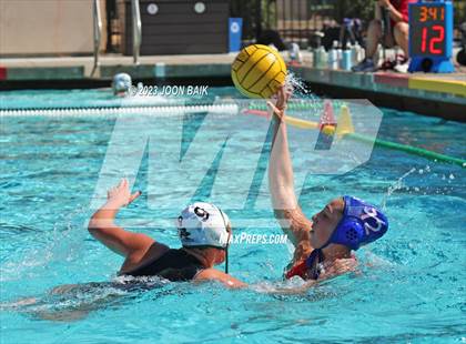 Thumbnail 1 in St. Ignatius College Preparatory vs Stevenson (Saint Francis Invitational) photogallery.