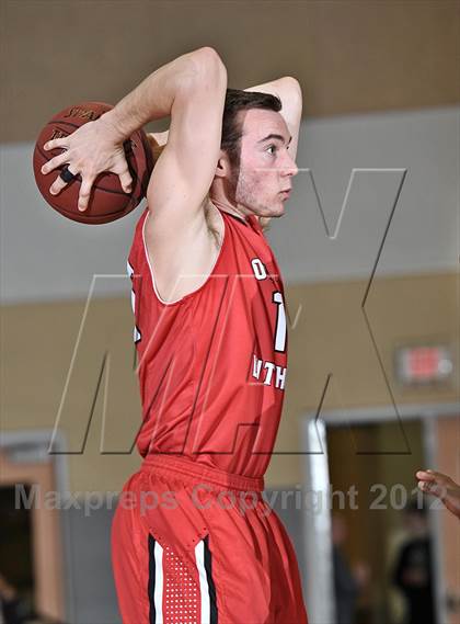 Thumbnail 3 in De La Salle vs. Orange Lutheran (MaxPreps Holiday Classic) photogallery.