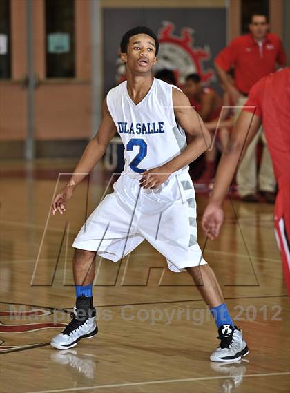 Thumbnail 1 in De La Salle vs. Orange Lutheran (MaxPreps Holiday Classic) photogallery.