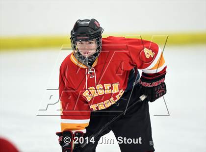 Thumbnail 3 in Bergen Catholic vs. Notre Dame-Fairfield (Carrano Cup Quarterfinal) photogallery.