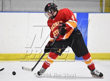 Thumbnail 2 in Bergen Catholic vs. Notre Dame-Fairfield (Carrano Cup Quarterfinal) photogallery.