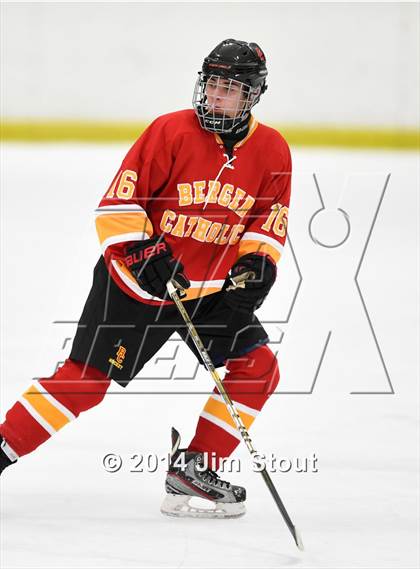 Thumbnail 2 in Bergen Catholic vs. Notre Dame-Fairfield (Carrano Cup Quarterfinal) photogallery.