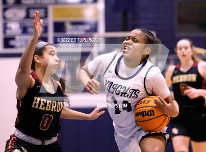 Thumbnail 2 in Hebron Christian Academy vs. St. Francis photogallery.