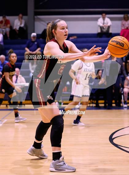 Thumbnail 3 in Hebron Christian Academy vs. St. Francis photogallery.