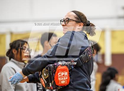 Thumbnail 1 in JV: Faith Lutheran vs. Valley photogallery.