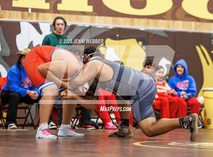 Thumbnail 1 in JV: Faith Lutheran vs. Valley photogallery.