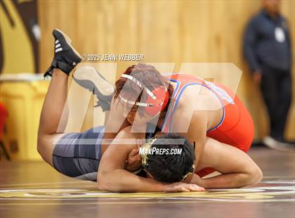 Thumbnail 1 in JV: Faith Lutheran vs. Valley photogallery.