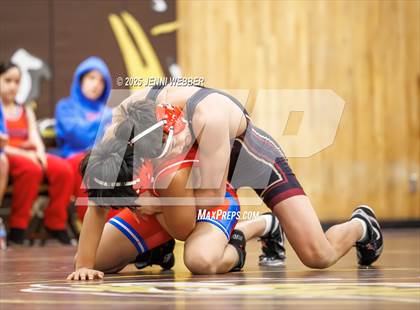 Thumbnail 2 in JV: Faith Lutheran vs. Valley photogallery.