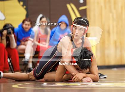 Thumbnail 2 in JV: Faith Lutheran vs. Valley photogallery.