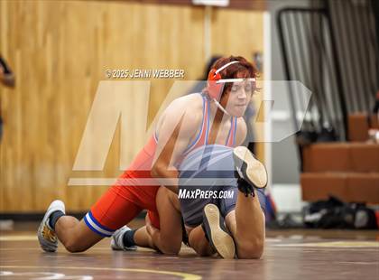 Thumbnail 1 in JV: Faith Lutheran vs. Valley photogallery.