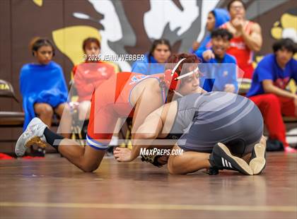 Thumbnail 1 in JV: Faith Lutheran vs. Valley photogallery.