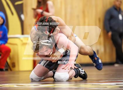 Thumbnail 2 in JV: Faith Lutheran vs. Valley photogallery.