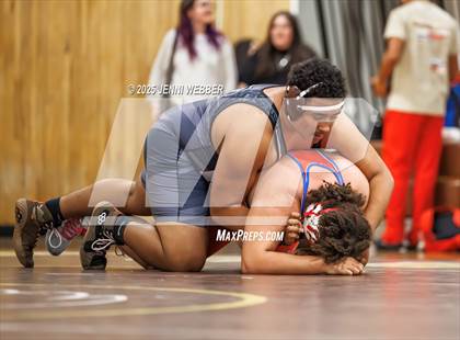 Thumbnail 2 in JV: Faith Lutheran vs. Valley photogallery.