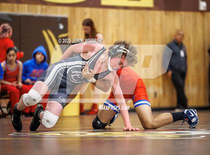 Thumbnail 3 in JV: Faith Lutheran vs. Valley photogallery.