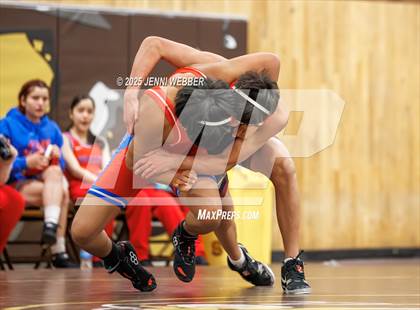 Thumbnail 3 in JV: Faith Lutheran vs. Valley photogallery.