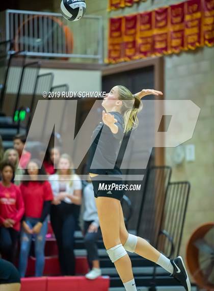Thumbnail 3 in Cathedral Catholic vs. Torrey Pines (CIF SDS Open Final) photogallery.