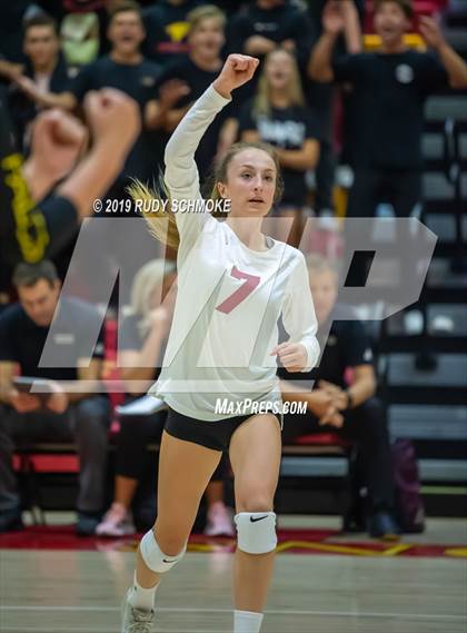 Thumbnail 2 in Cathedral Catholic vs. Torrey Pines (CIF SDS Open Final) photogallery.