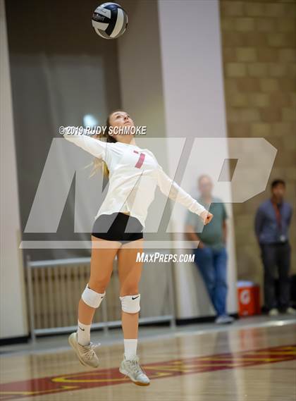 Thumbnail 1 in Cathedral Catholic vs. Torrey Pines (CIF SDS Open Final) photogallery.