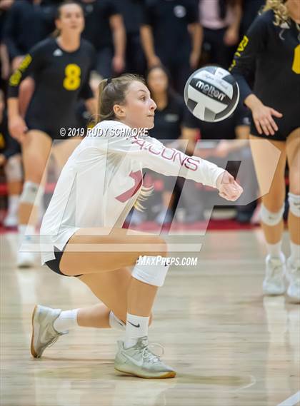 Thumbnail 2 in Cathedral Catholic vs. Torrey Pines (CIF SDS Open Final) photogallery.