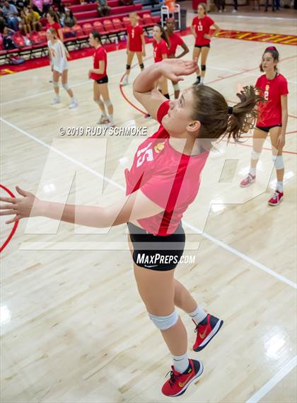Thumbnail 3 in Cathedral Catholic vs. Torrey Pines (CIF SDS Open Final) photogallery.