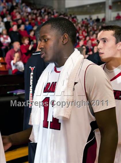 Thumbnail 3 in Marcus vs. Cedar Hill (5A Regional Final) photogallery.