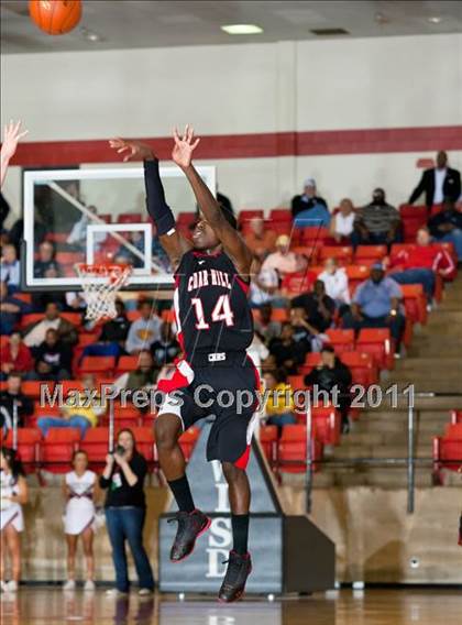 Thumbnail 2 in Marcus vs. Cedar Hill (5A Regional Final) photogallery.